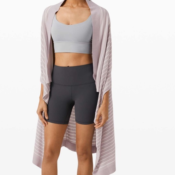 Lululemon Forward Flow Poncho - Picture 2 of 6